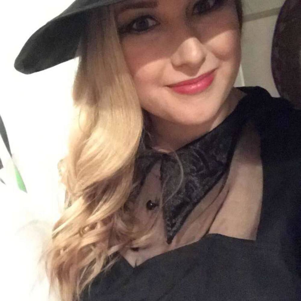 Meet your Posher, Jillian